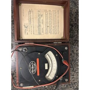 Vintage 1945 Weston A.C. & D.C. Voltmeter Model 341 with Original Case